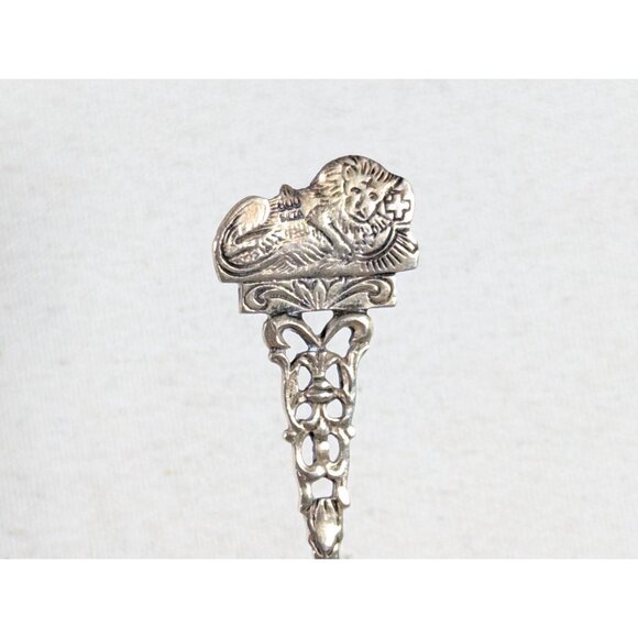 Vintage 800 silver Lucerne Lion monument souvenir teaspoon, small spoon stocking - Picture 3 of 7